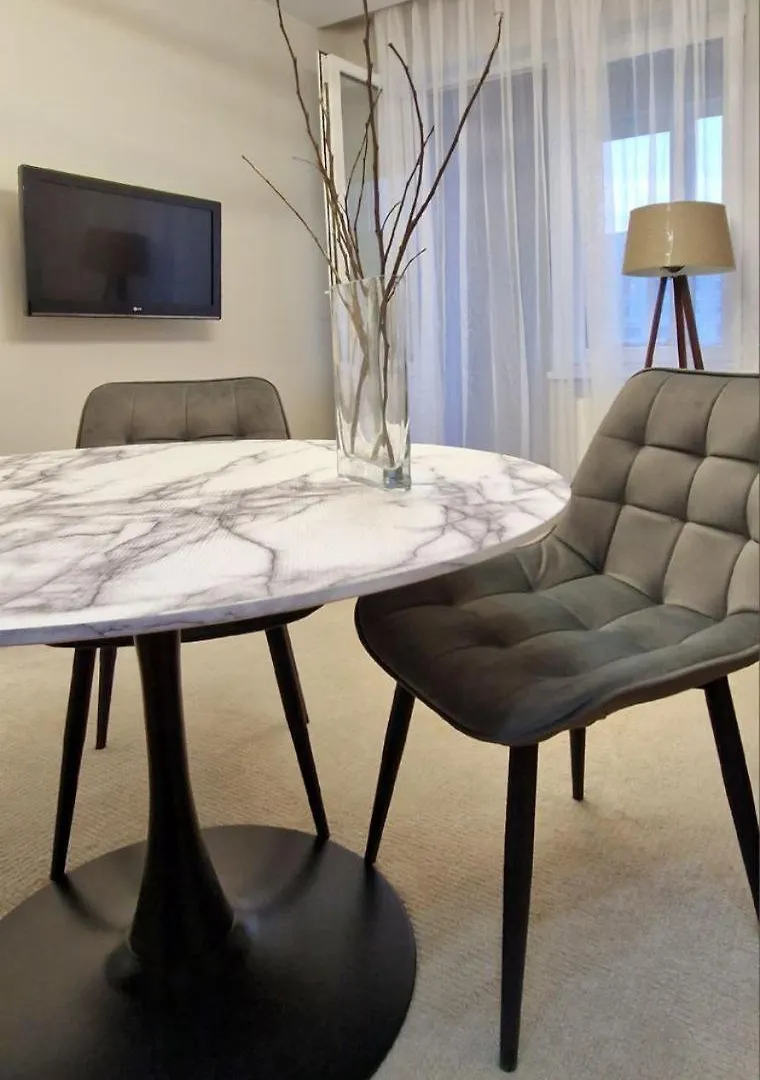 Апартаменты Жк Ауэзов Сити Almaty Apartment